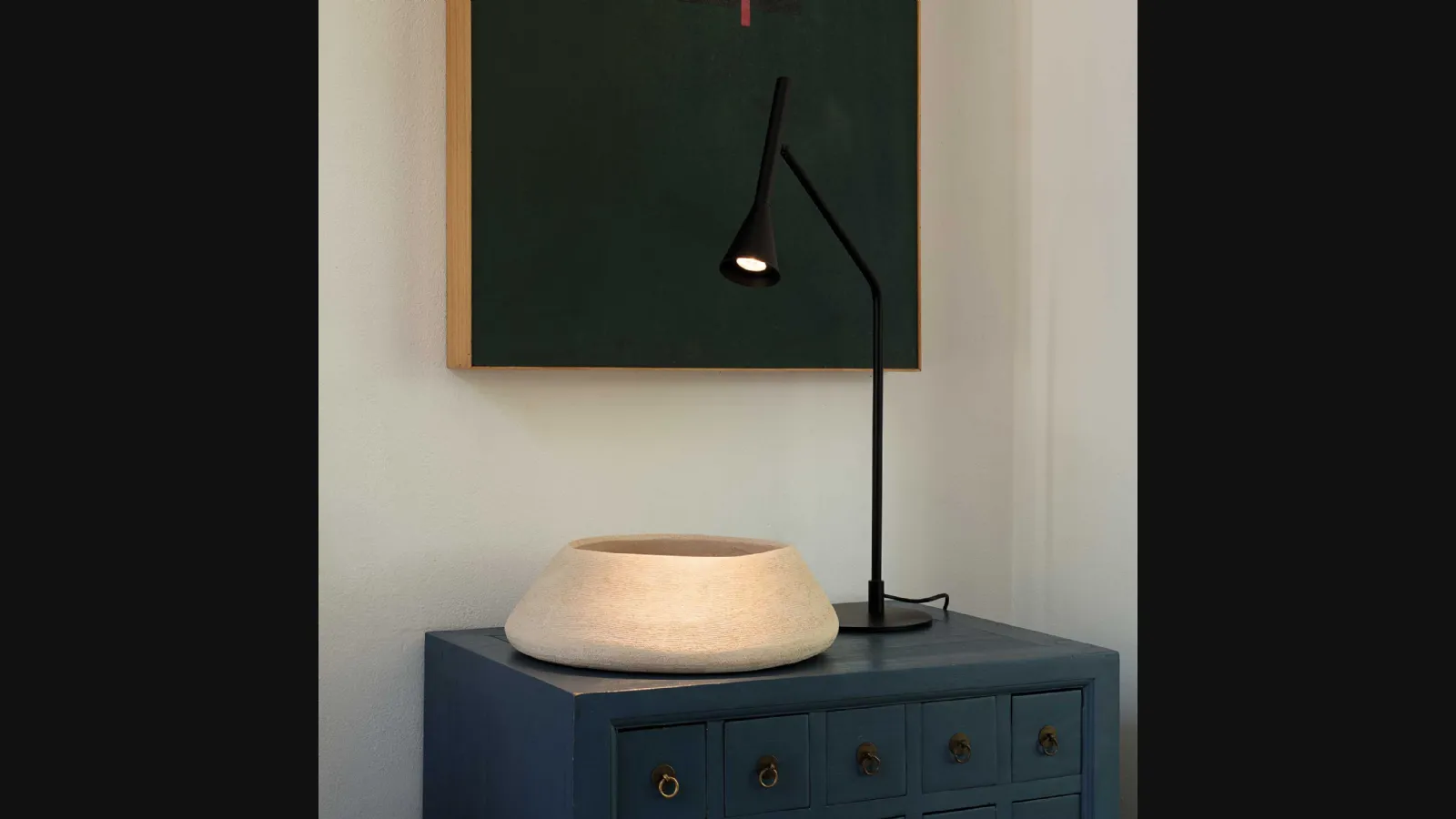 Lampada da tavolo Diesis  in metallo verniciato con diffusore orientabile in rotazione e inclinazione di Ideal Lux