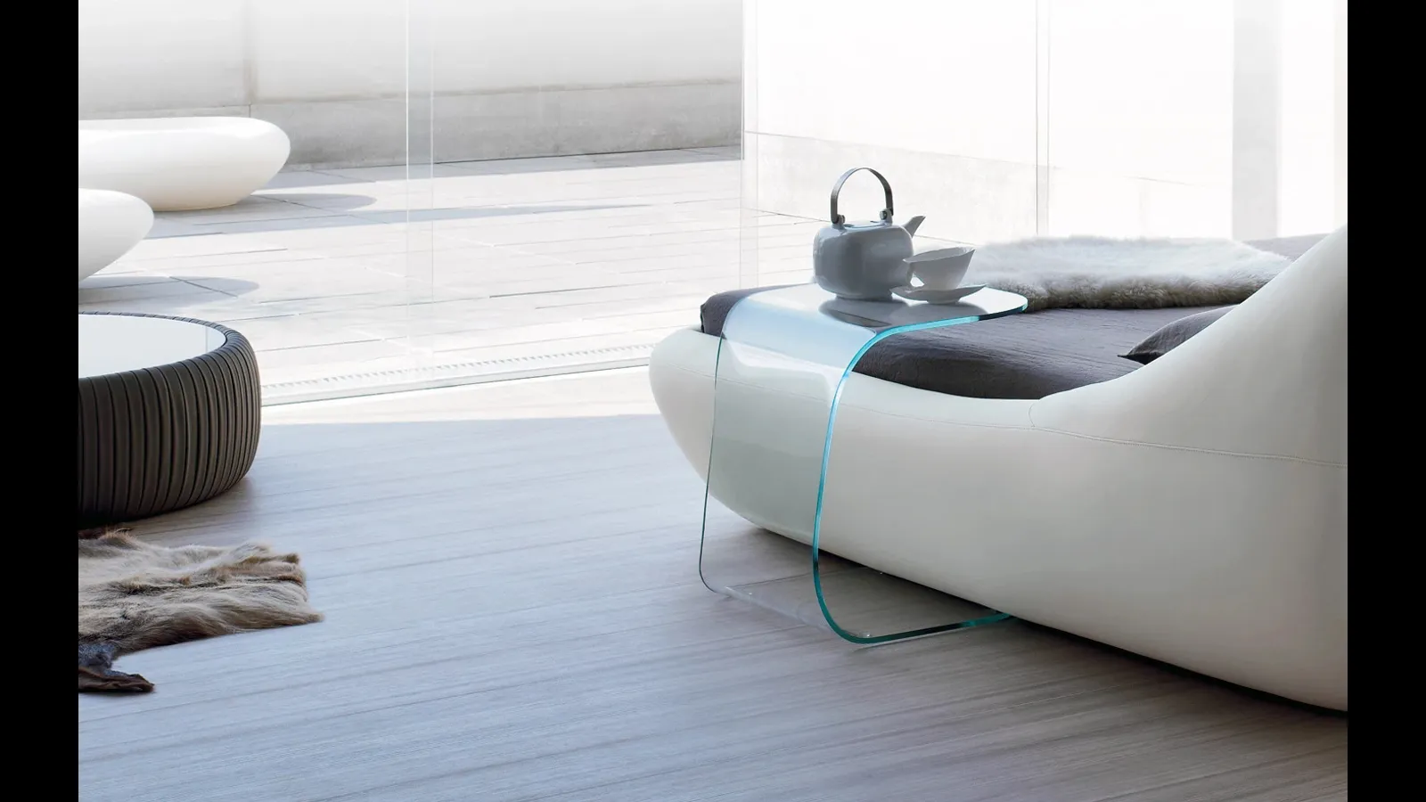 Tavolino di design Beside di Tonin Casa