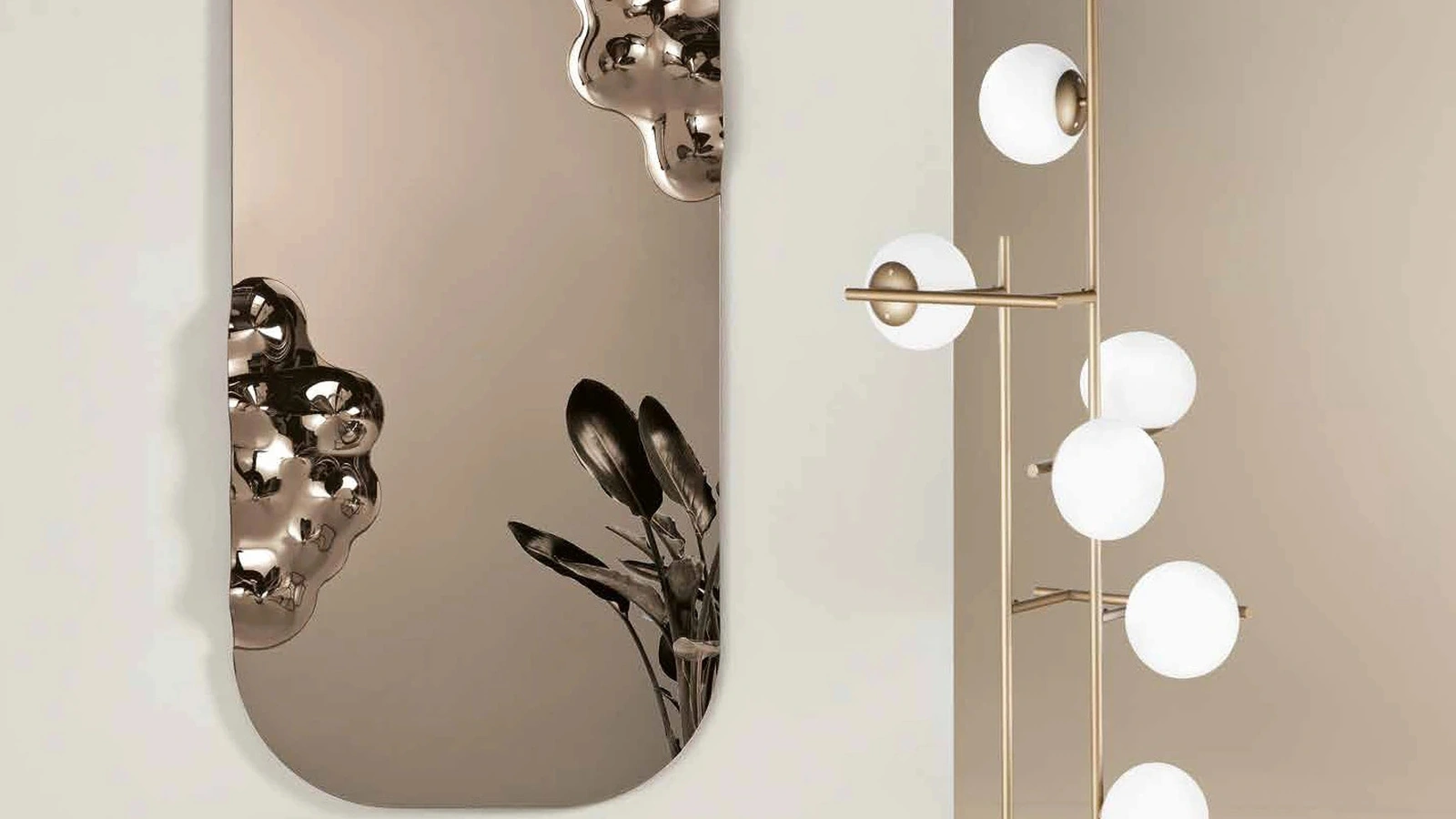 Specchio con inserto in vetro mosso Crown di Capodarte