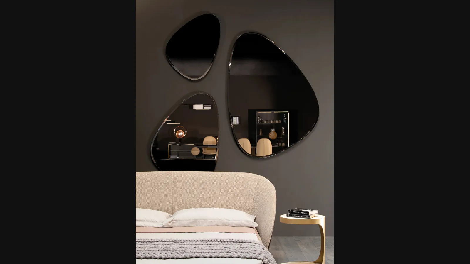 Specchio Stone Élite con bisellatura perimetrale di Tonin Casa