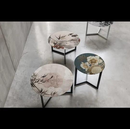 Tavolino  Joy Decor in laccato con grafiche creative di Tomasella