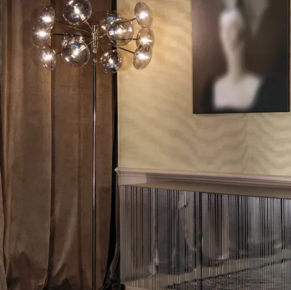 Lampada da terra in vetro e metallo Breath di Tonin Casa