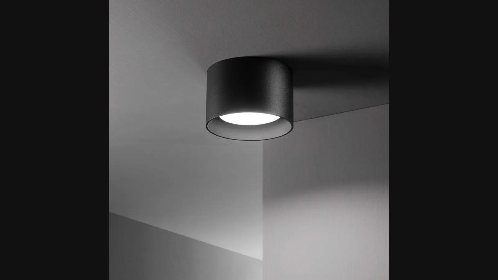 Lampada a soffitto Spike di Ideal Lux