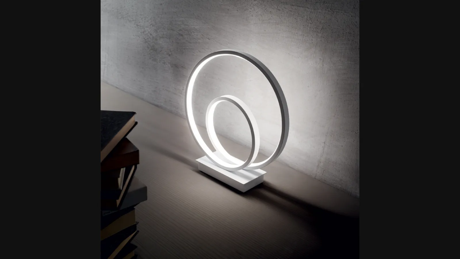 Lampada da tavolo Oz di Ideal Lux