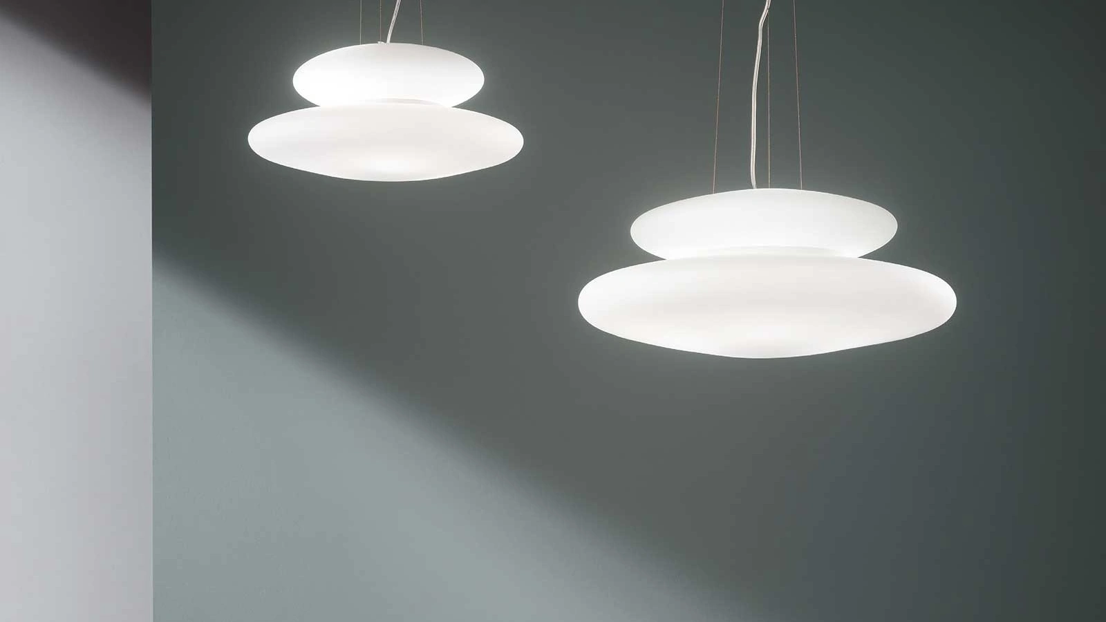 Lampada a sospensione in vetro soffiato Pagoda di Ondaluce