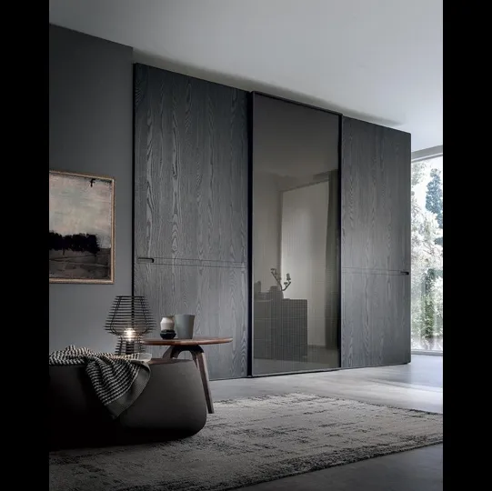 Armadio con ante scorrevoli Comp 314 in legno e vetro di Mobilgam