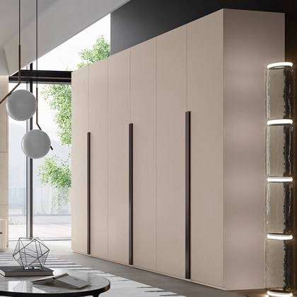 Armadio Orizzonte con ante battenti di RTL Mobili