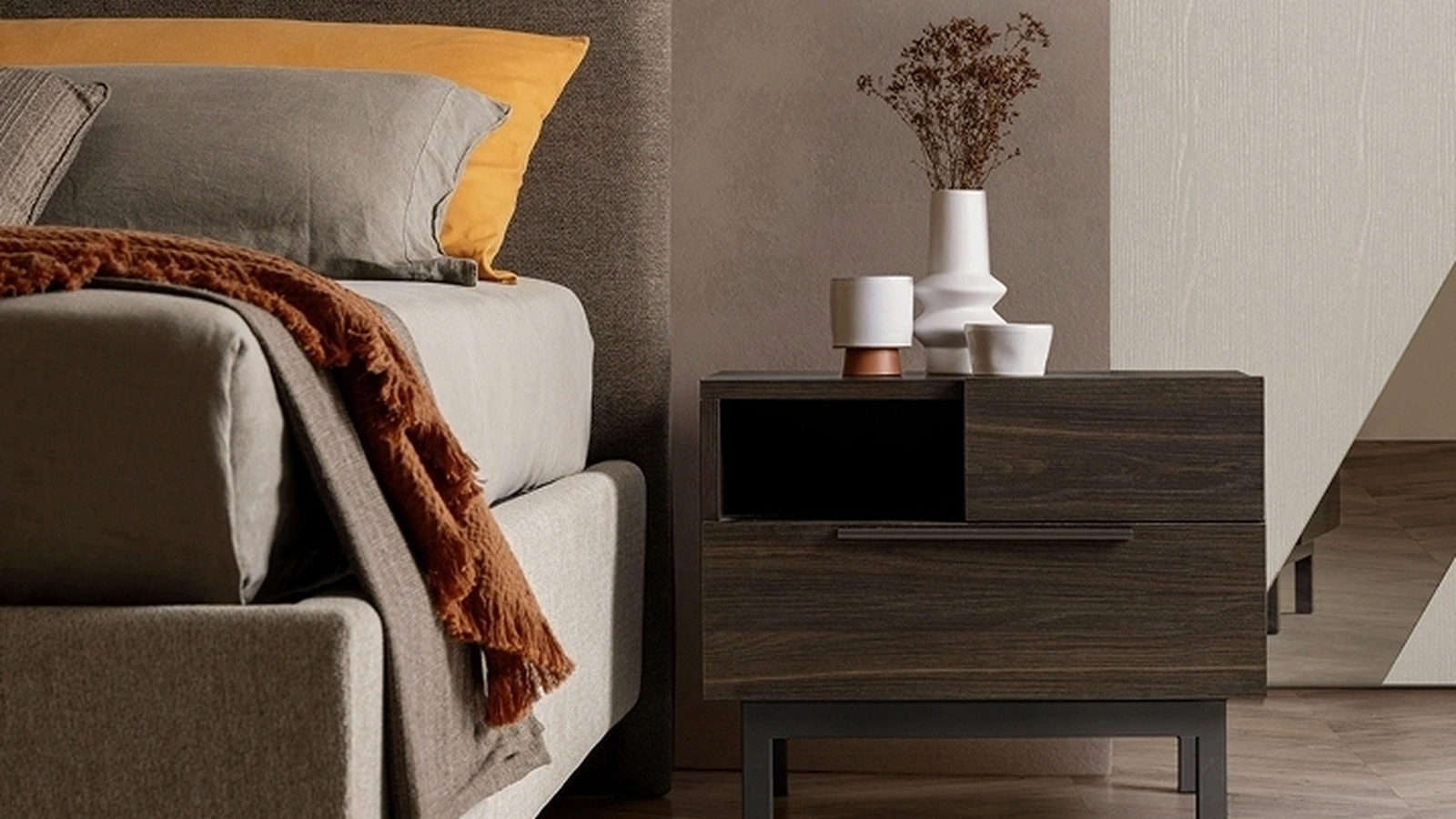 Comodino Giglio di RTL Mobili