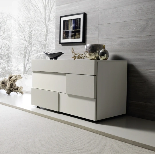 Comò Insieme in laccato di Sangiacomo