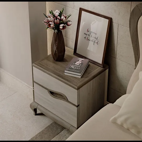 Comodino Touchet di Fasolin