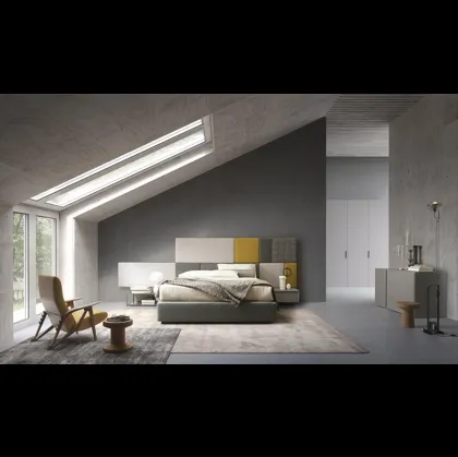 Letto sommier Tetris con testiera boiserie in tessuto imbottito di Mobilgam