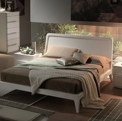 Letto con testiera Simple di Fasolin