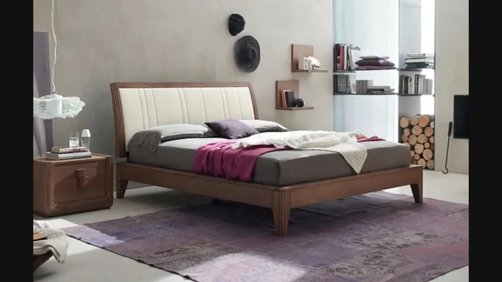 Letto con testiera in legno di Frassino con pannello in tessuto Stilo di Fasolin