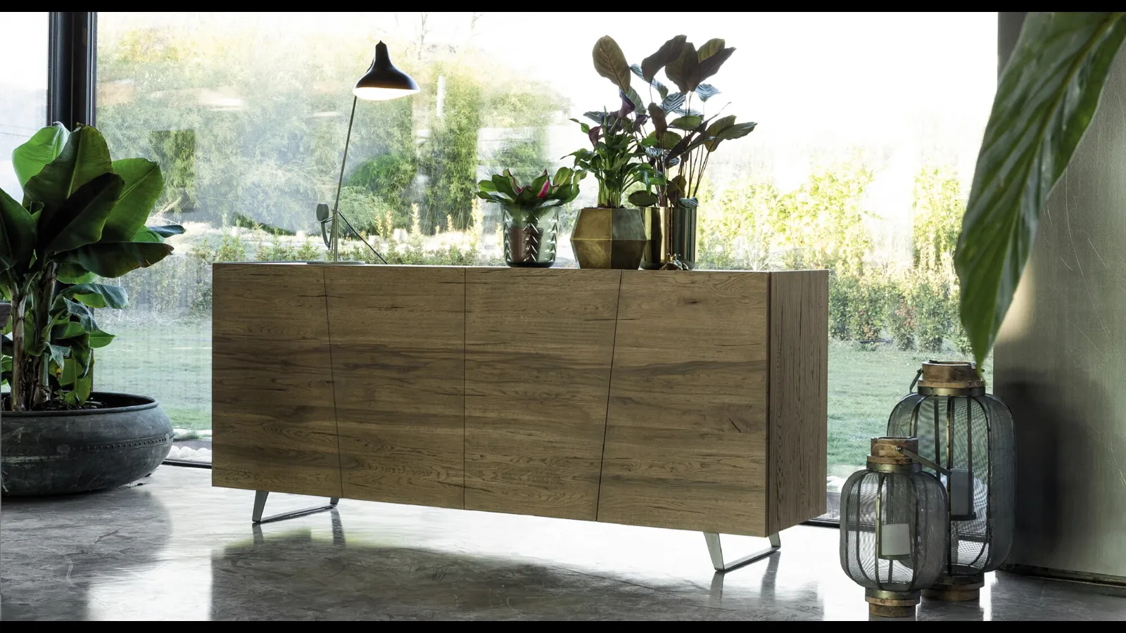 Madia Unika in rovere massello di Devina Nais