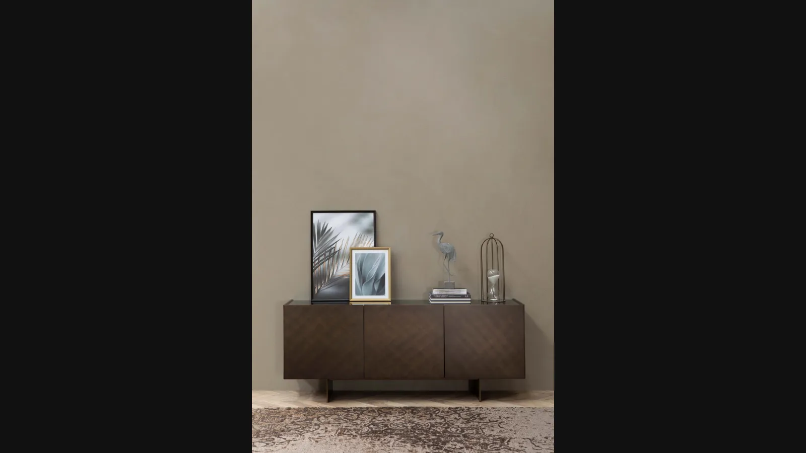 Madia Coated in legno con lavorazione spazzolata di Tonin Casa