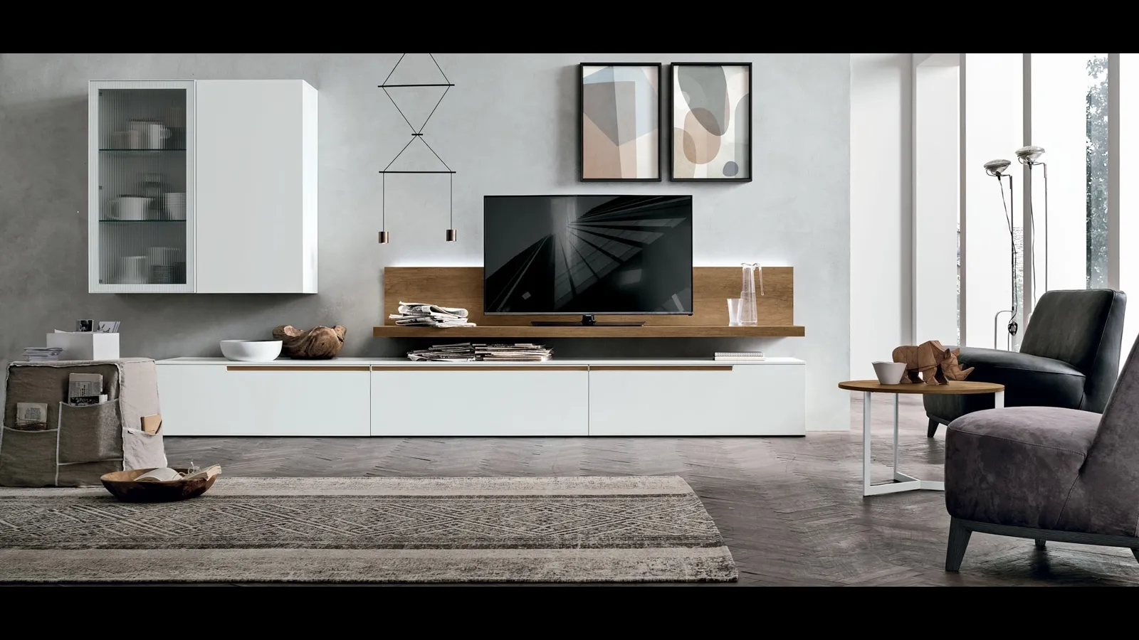 Parete Attrezzata Atlante UNIT AT130 in materico opaco bianco gesso e materico nodato chiaro di Tomasella