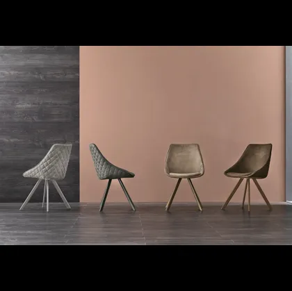 Sedia Bilbao con struttura in metallo verniciato e seduta in morbida microfibra effetto velluto di Target Point