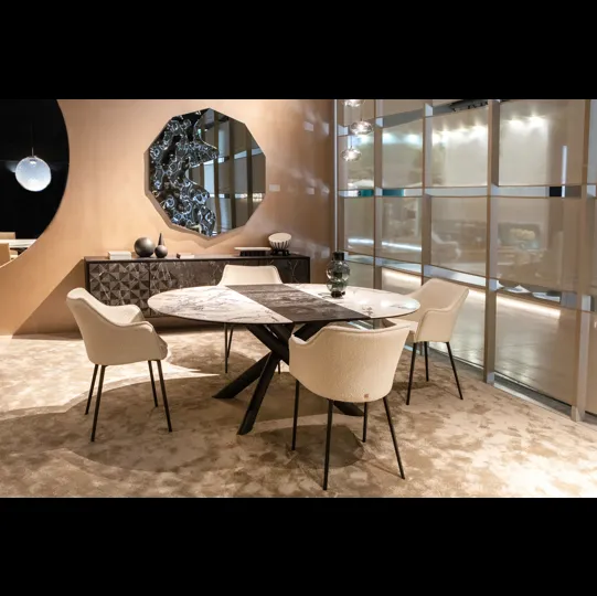 Sedia Gaia in tessuto imbottito di Tonin Casa