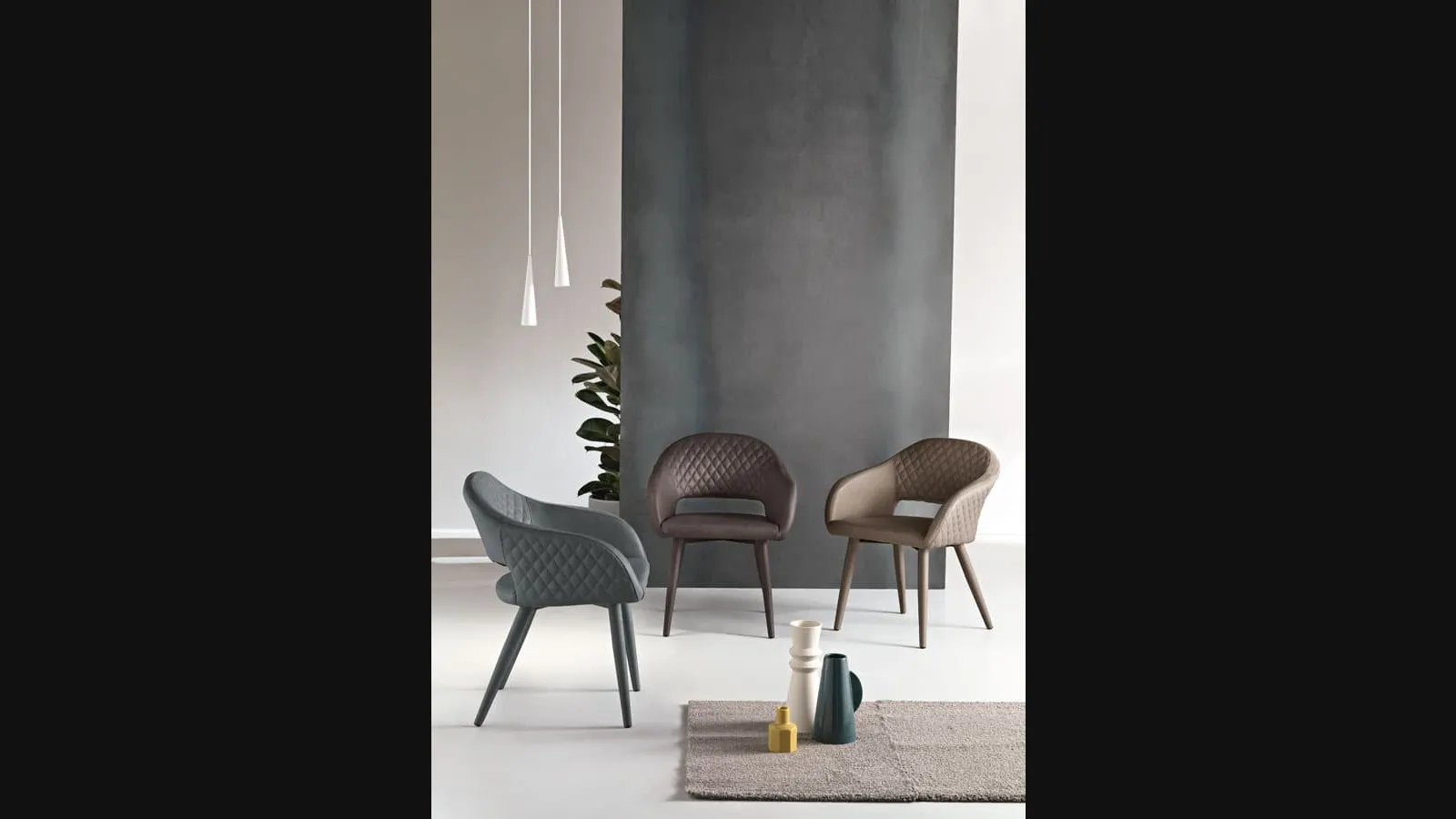 Sedia in ecopelle imbottita Living di Capodarte