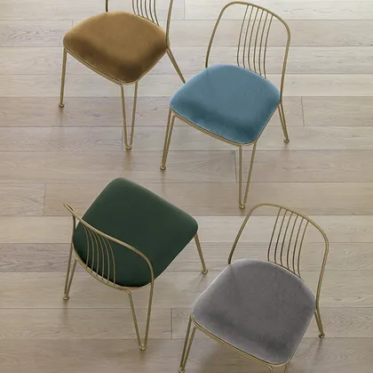 Sedia Granada in metallo bronzo con seduta imbottita di Target Point