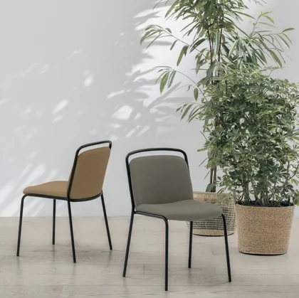 Sedia Yoko di Target Point