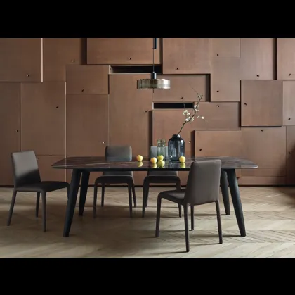 Tavolo Convivio in Ceramica Noir Desire di Sangiacomo