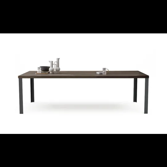 Tavolo Piano Wood di Devina Nais