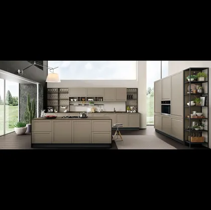 Cucina Moderna con isola Incanto in laccato fango opaco di Mobilturi